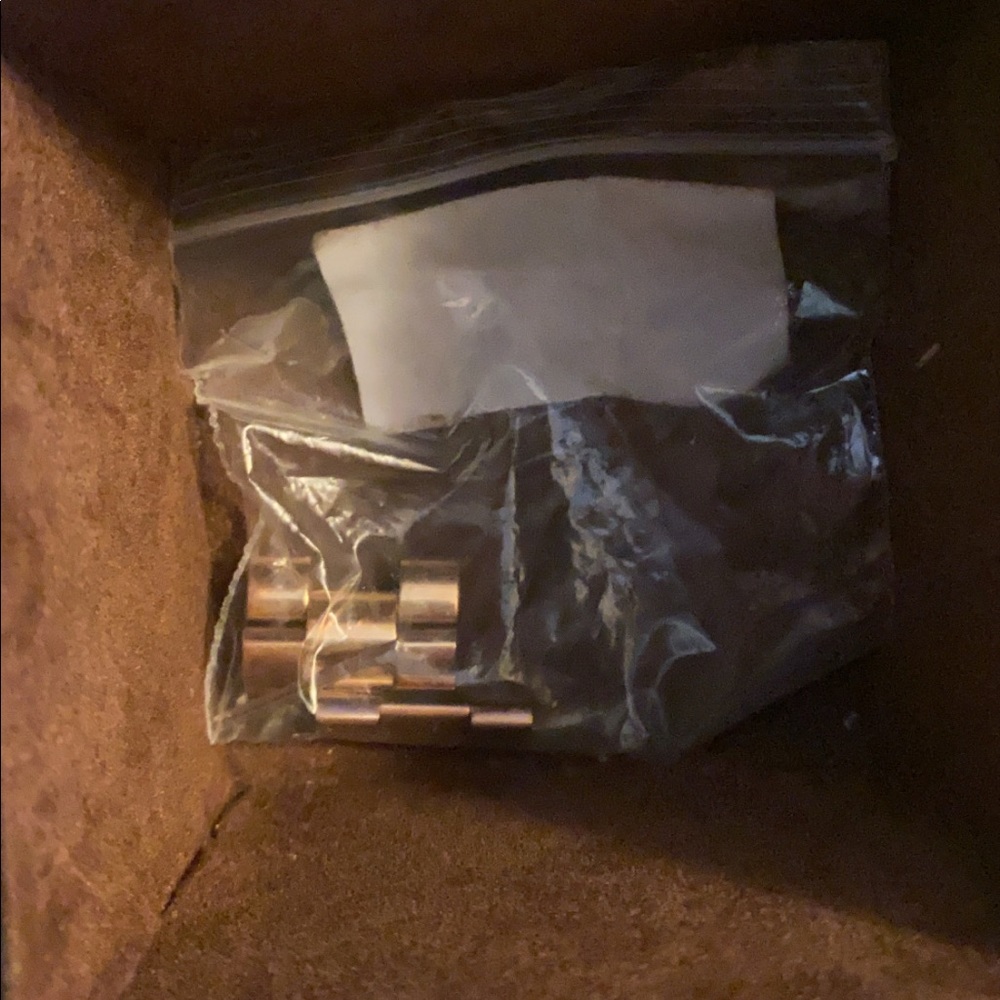 Michael Kors Rose Gold Watch w Box - Picture 7 of 15